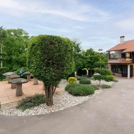 With A Pool Rias Baixas * Bugarin