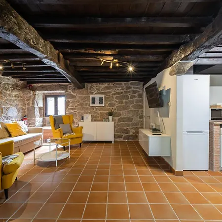 With A Pool Rias Baixas Βίλα *