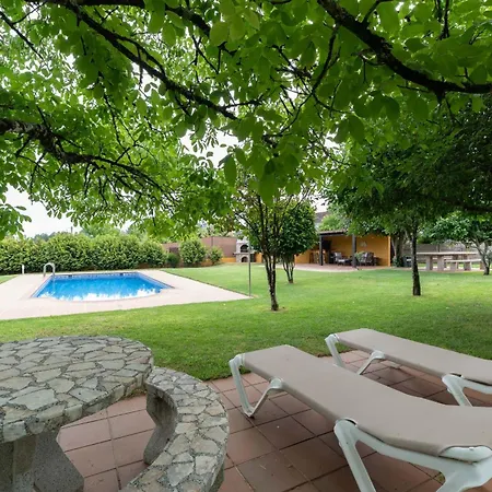 Βίλα With A Pool Rias Baixas *